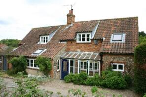 Pippins, Edgefield Road, Melton Constable NR24 2EL
