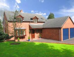 The Hawthorns, Little Marcle Court Road, Ledbury HR8 2LA