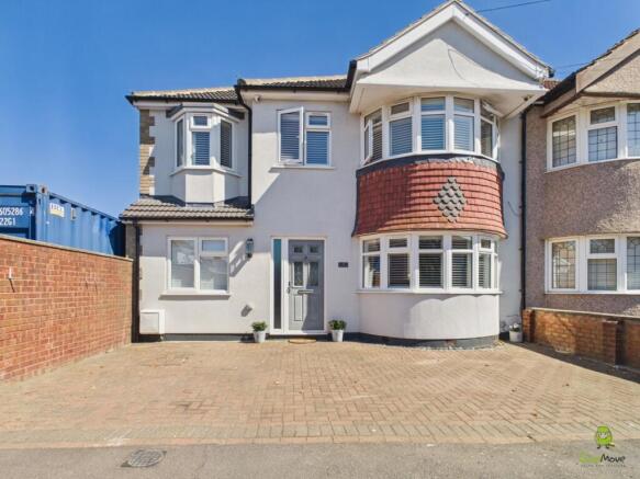 Front Aspect Presented by James Hillier of Ewemove
