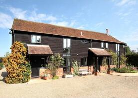 The Meadows, Heath End Farm, Heath End, Berkhamsted HP4 3UE