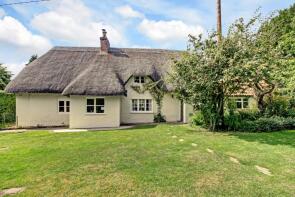 Crossroads Farm, Burbage Road, Pewsey SN9 5LS