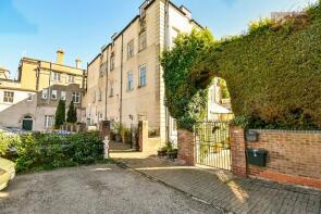 2, Pavilion Point, Dunstall Road, Rangemore DE13 9RH