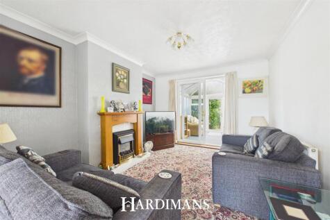 Monckton Crescent, Lowestoft
