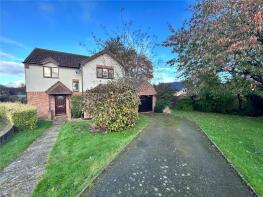 12, Dernside Close, Hereford HR4 8BP