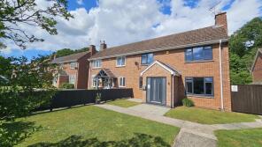 17, Coneygrey Spinney, Flintham NG23 5LN