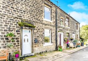 10, Clyde Street, Sowerby Bridge HX6 3PW