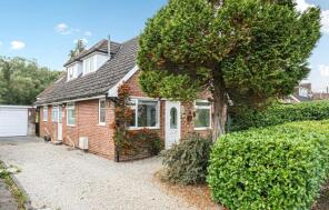 93, Beech Grange, Salisbury SP5 2AN
