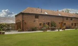 The Wain Barn, Hollow Ash Lane End Of To Lodge Farm Junction, Coton, Bridgnorth WV15 6ES