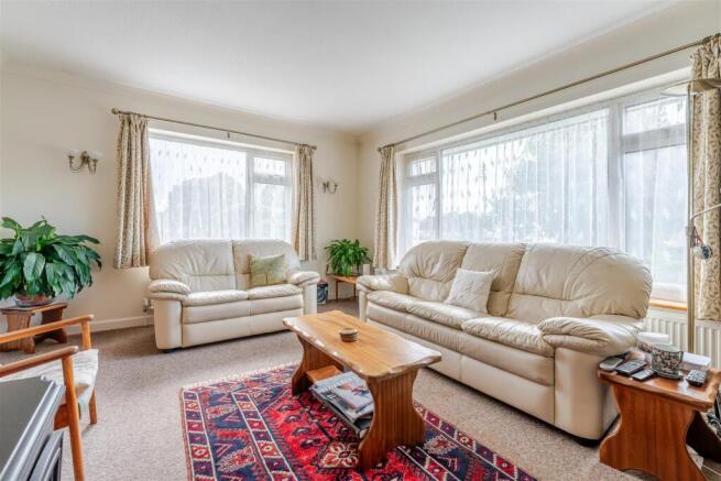 2 Park Avenue Yatton BS494AA 10.jpg