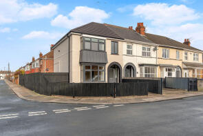 8, Escart Avenue, Grimsby DN32 8ER