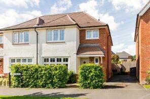 26, Mitchell Way, Milton, Abingdon OX13 6GJ