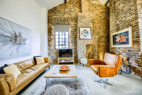 Comet Works, 44-47 Princip Street, Gun Quarter