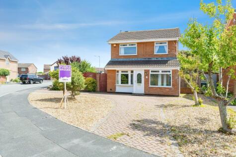 Frobisher Drive, Lytham St. Annes, FY8