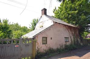 Eden Cottage, Joys Lane, Lymington SO41 5RW