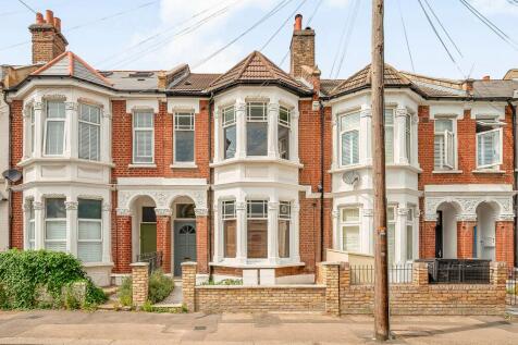 Tarbert Road, London, SE22
