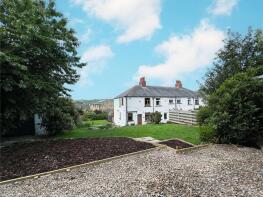 4, Grosvenor Terrace, Clayton West, Huddersfield HD8 9HB
