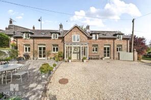 Stable Barn, Main Road, Dorchester DT2 7EW