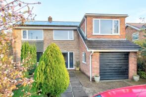 Creston, Louth Road, Louth LN11 0UG