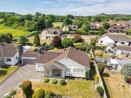 16, Manor Gardens, Farmborough, Bath BA2 0AS