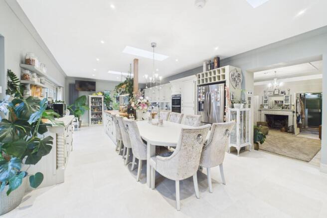 Kitchen / day room
