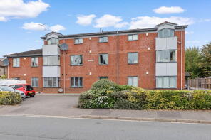 Flat 2, Pinewood House, Coombs Road, Worcester WR3 7HW