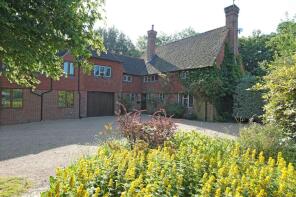 Oakwood, Horsted Green, Little Horsted TN22 5TH