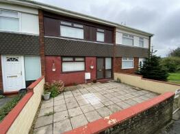 42, Maestir, Llanelli SA15 3NT