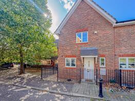 389, Caspian Way, Purfleet-on-thames RM19 1LD