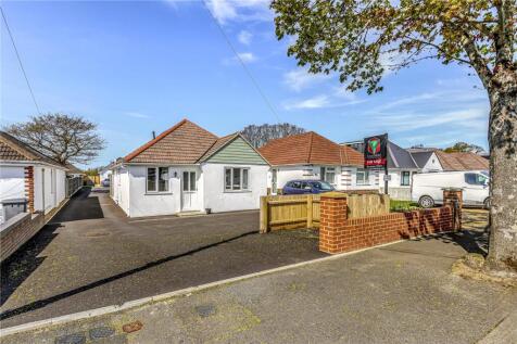 Markham Avenue, Northbourne, Bournemouth, BH10