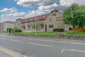 18, Robert Smith Court, Lumphinnans KY4 8AE