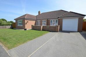 2, Kestrel Close, Lincoln LN4 4GP