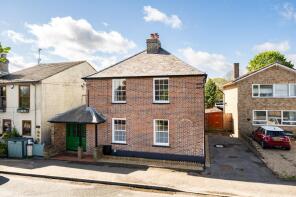 59, Common Road, Dunstable LU6 3RH