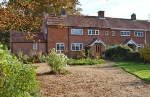 7, West View, Wimborne BH21 5LY