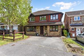 2, Crossbill Close, Horndean, Waterlooville PO8 9DT