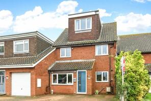 8, Stratford Way, Bedford MK43 0LJ