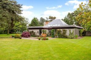 Courtlands, Tattershall Road, Woodhall Spa LN10 6YN