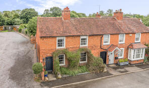 Hope Cottage, Ullenhall Street, Henley-in-arden B95 5PA