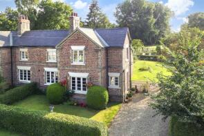2, Lilac Cottages, Main Street, York YO42 4JF