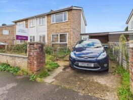 11, Spring Close, Biggleswade SG18 0HL