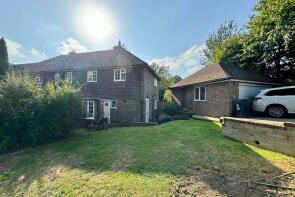 1, Peckfield Cottages, Boreham Hill, Hailsham BN27 4SJ