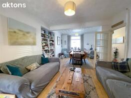 44, Mary Street, Caerphilly CF83 8HN