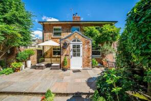 57 Church Cottage, The Street, Devizes SN10 3RQ
