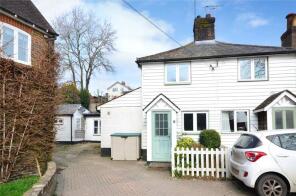 2, Weavers Cottages, Church Hill, East Grinstead RH19 4PW