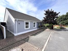 2, Connaught Place, Pembroke Dock SA72 6EZ
