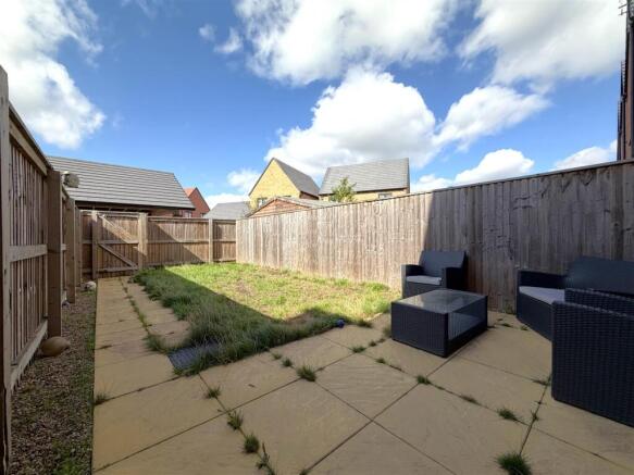Rear Garden 882