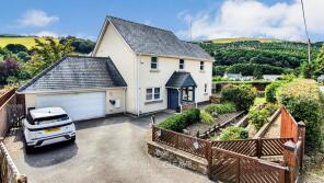 Bridge House, Bryn Sion Hill, Mold CH7 5UL