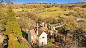 The Limes, Station Road, Woodchester, Stroud GL5 5EQ