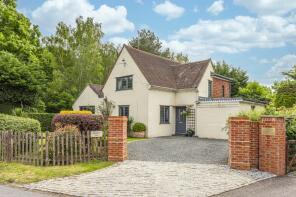 Meadow View, Hare Lane, Lingfield RH7 6JB