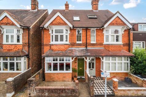 Foxenden Road, Guildford, GU1