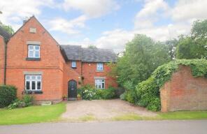 2, Park Cottage, St Michaels Drive, Burton-on-trent DE13 8QS